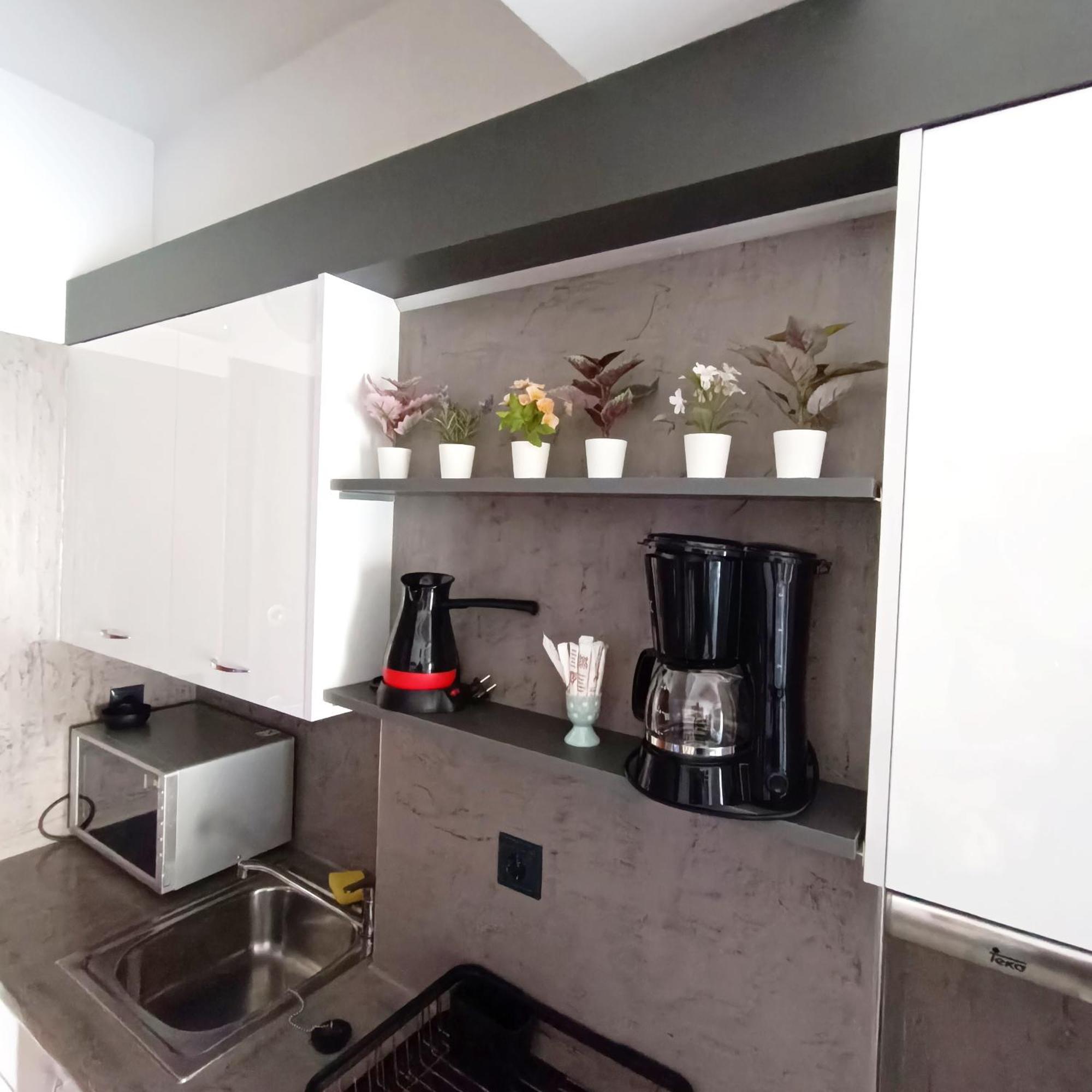 White Orhid Modern Studio Thessaloniki Exterior foto