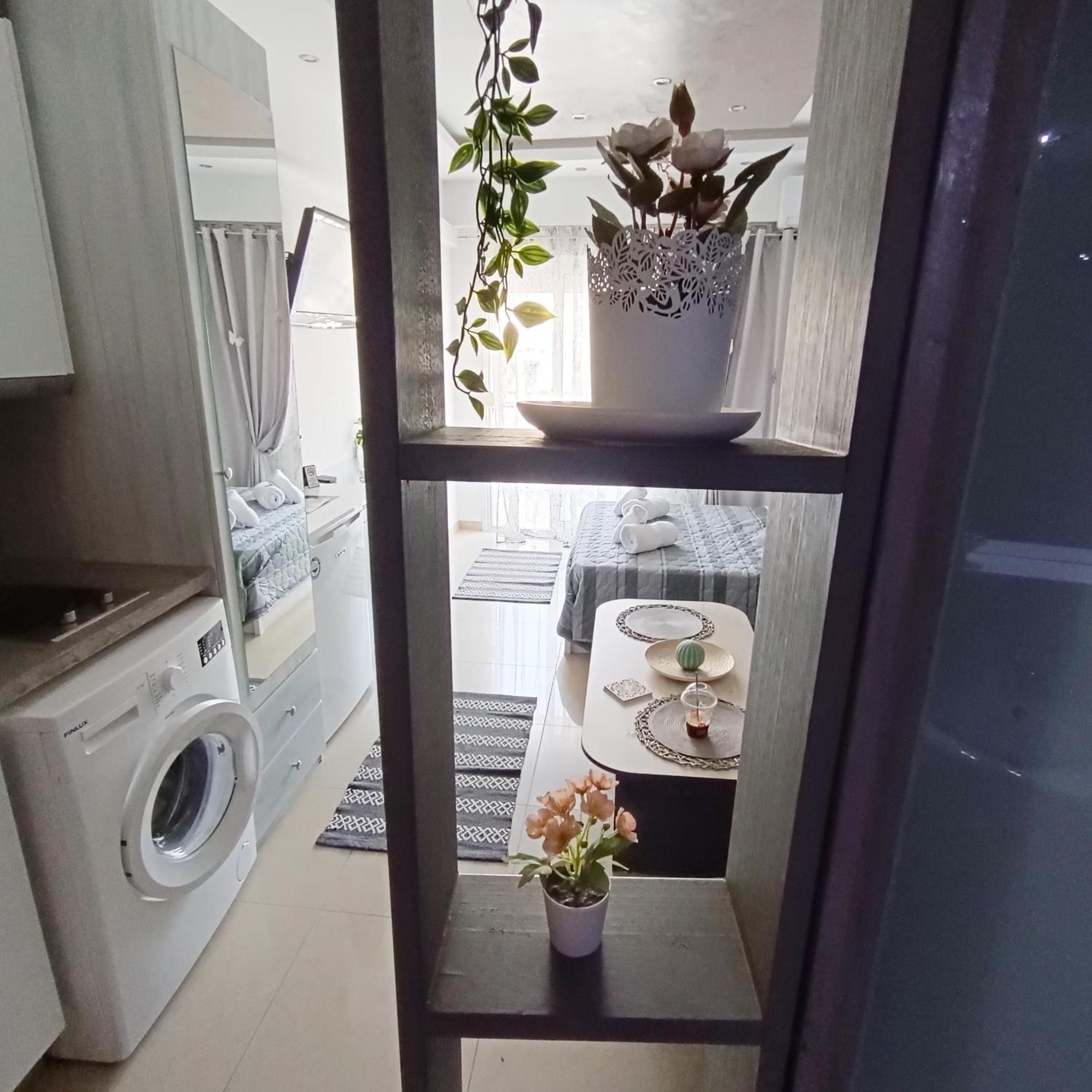 White Orhid Modern Studio Thessaloniki Exterior foto